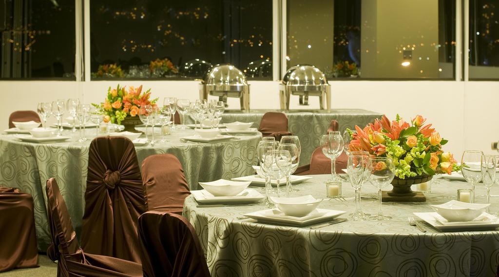 Hotel Tryp By Wyndham San Jose Sabana Exteriér fotografie