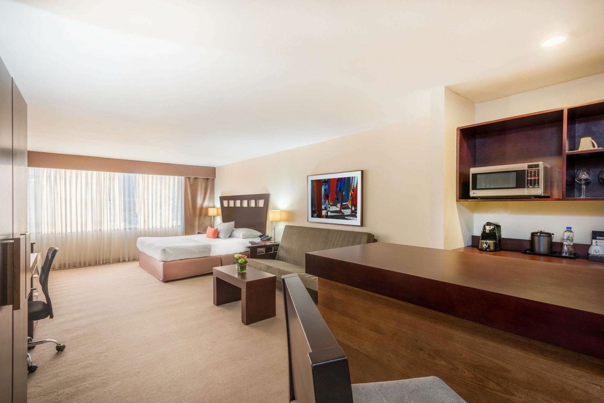 Hotel Tryp By Wyndham San Jose Sabana Exteriér fotografie